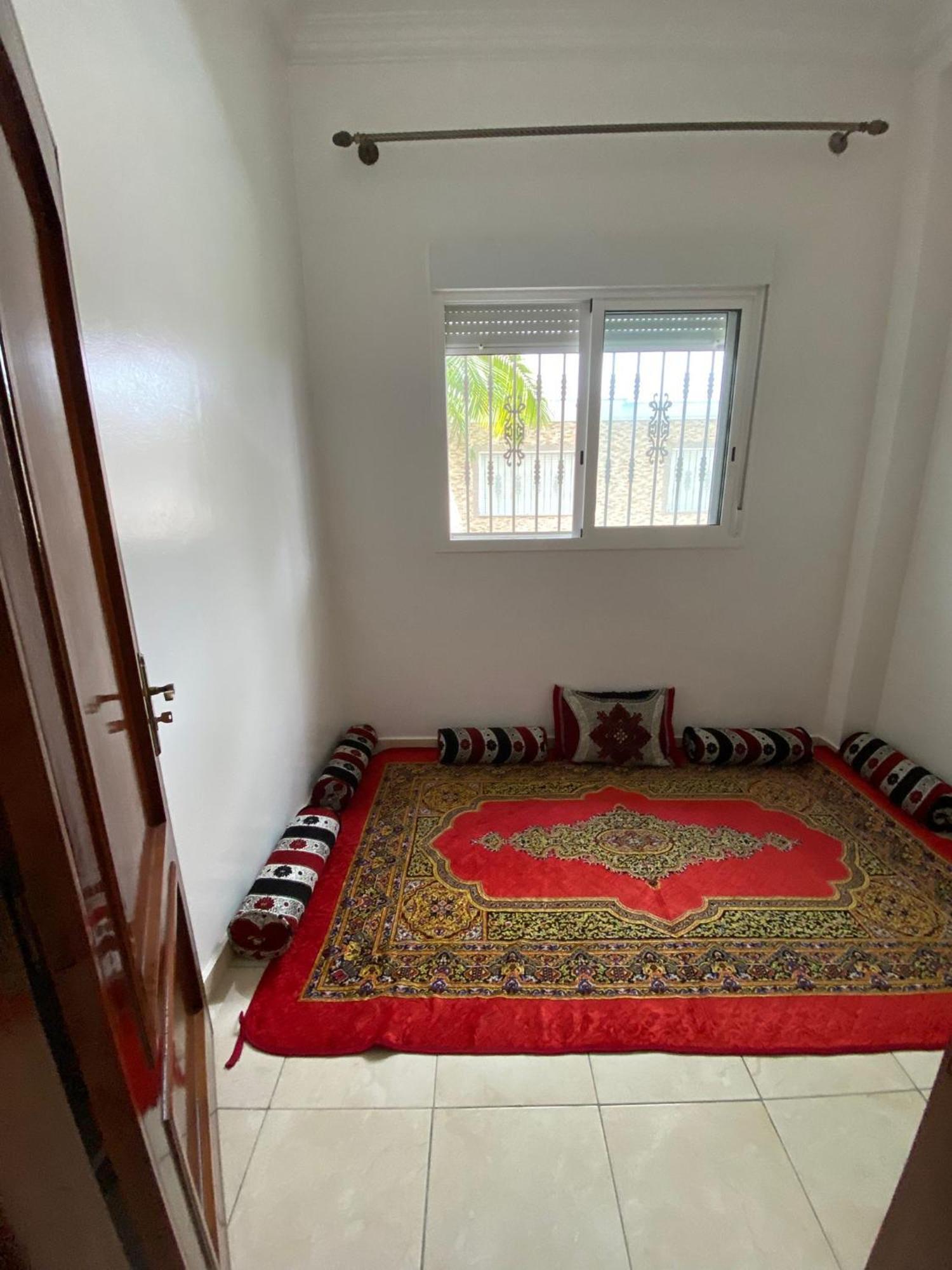 Appartement Martil 3 Chambres Proche De Centre Ville 5Mn A Pied Et La Plage 10Mn A Pied Et 10Mn De Aeroport Tetouan En Voiture Dış mekan fotoğraf
